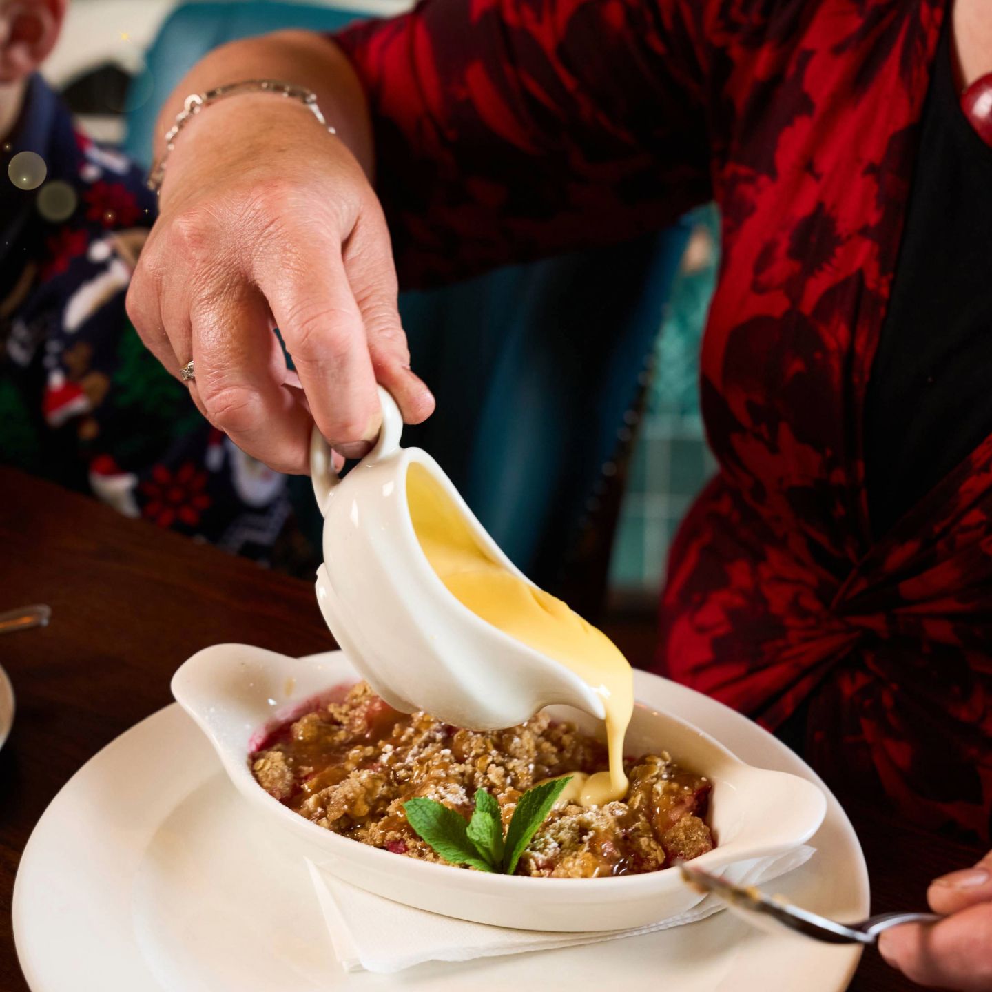 Christmas Day Lunch, Dinner & Dining at The Hourglass in Devizes